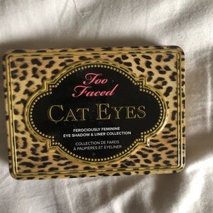 Too faced eyeshadow pallet